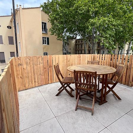 Au Coeur De Ville Avec Terrasse Céret Exterior foto
